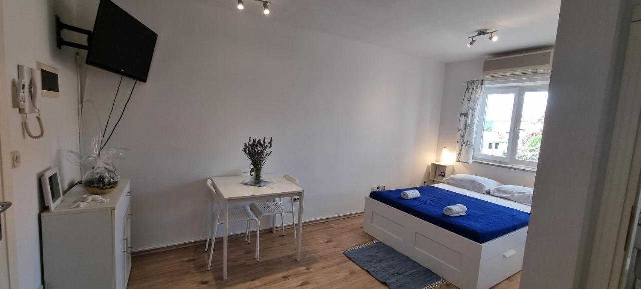 Tiny Studio Big Living Lejlighed Rovinj Eksteriør billede